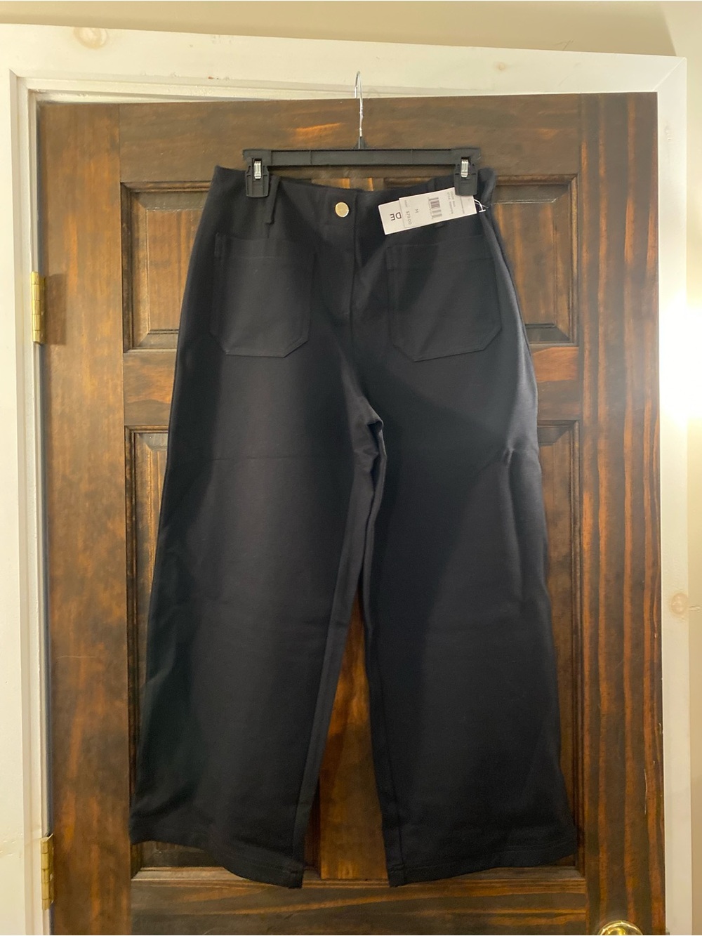 Black Wide-Leg womens Pants with Front Patch Pockets